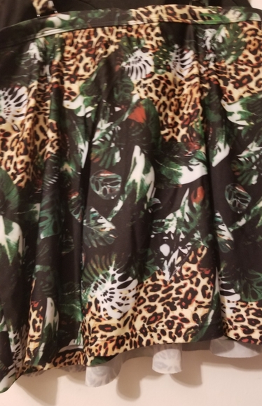 SIZE 1X TANKINI TOP - Picture 5 of 6